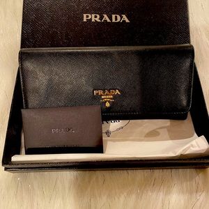 Prada wallet